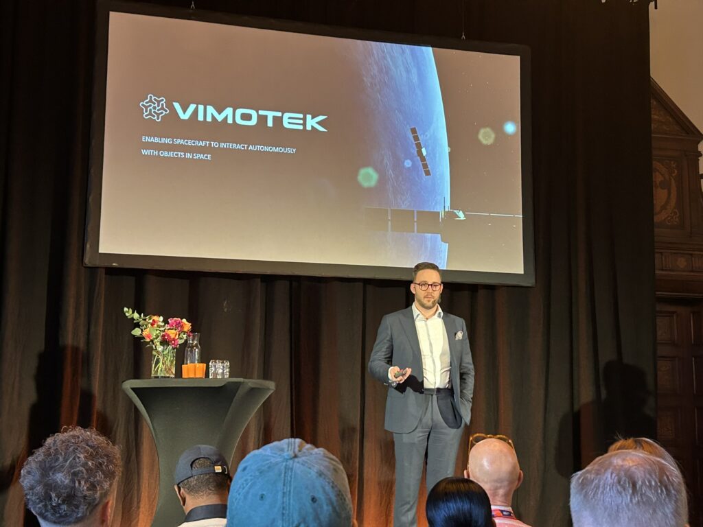 Innovation Night Uppsala 2025 – startups pitchar på scenen